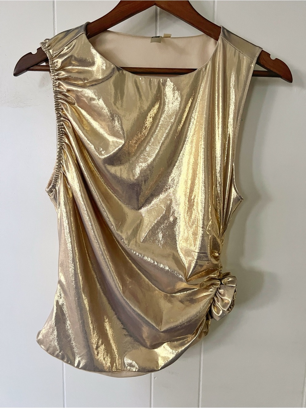 Steps NY Sleeveless Gold Metallic Side-Ruched Blouse Medium